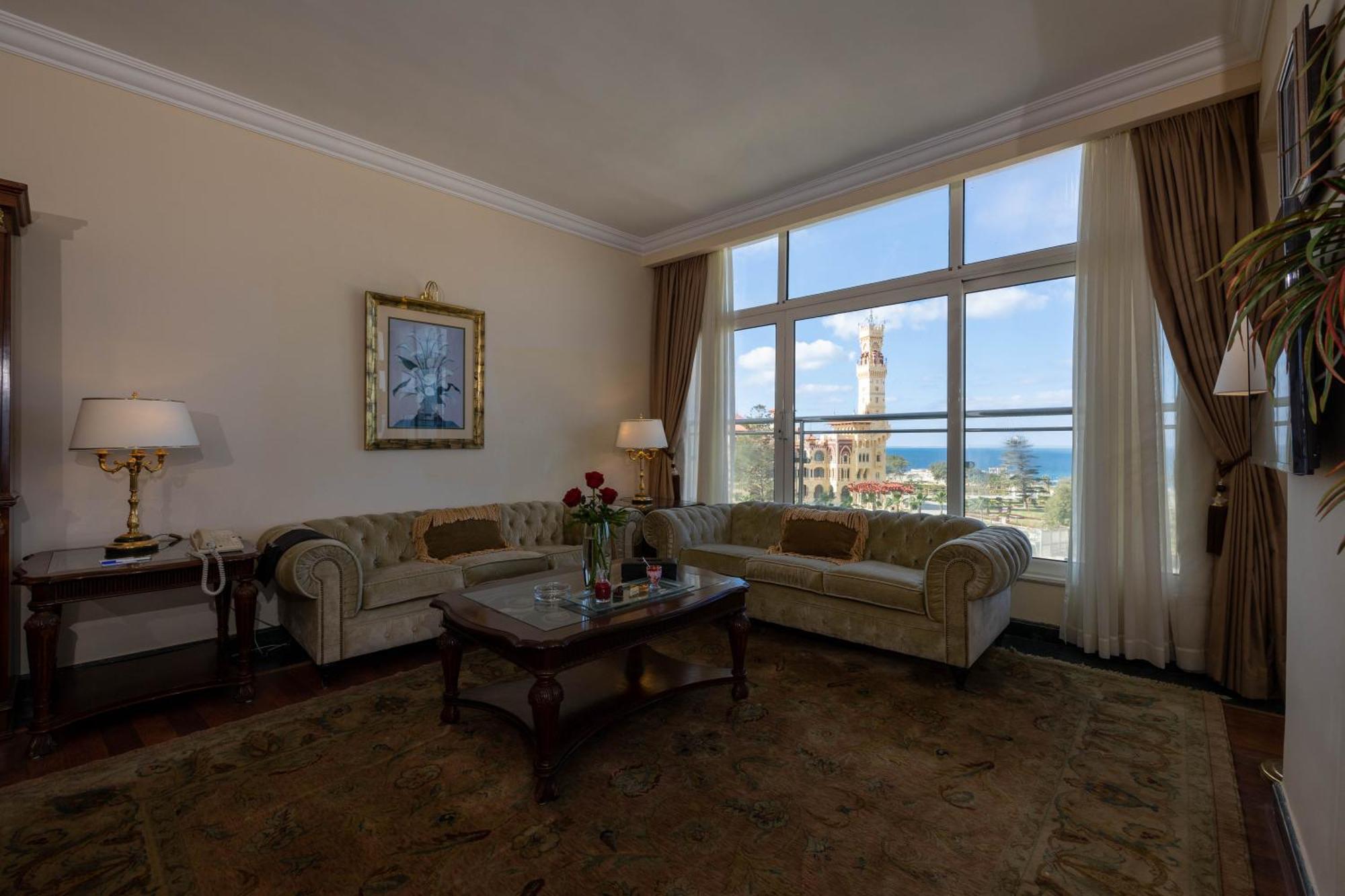 Helnan Royal Palestine Hotel - Montazah Gardens 亚历山大港 外观 照片 A suite at the Grand Hotel